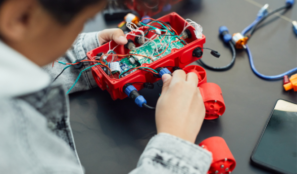 Mastering Machine Learning with Python. A Hands-On Approach